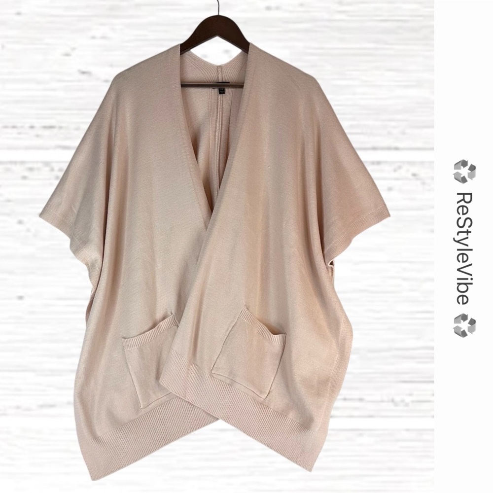 COCO + CARMEN Women’s Size O/S Cardigan Sweater Oversized Kimono Style Soft